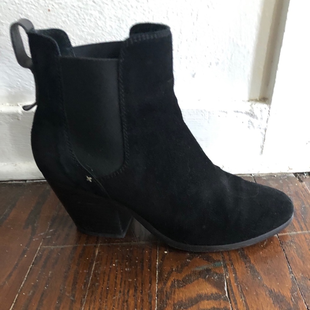 Rag & Bone Suede Boot Sz 39 - EUC!